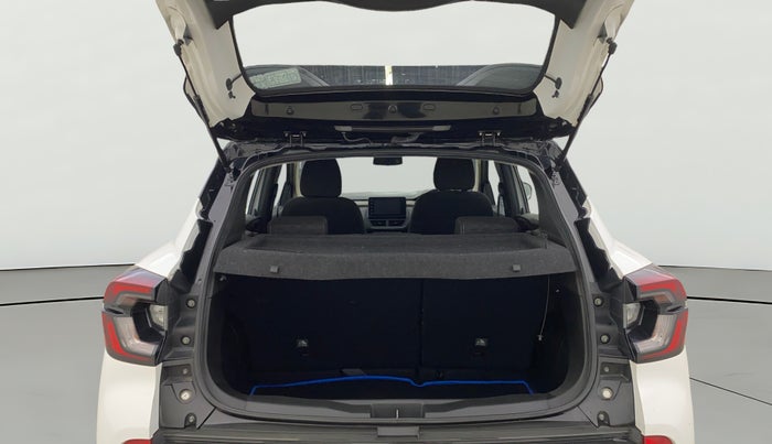 2022 Renault Kiger RXZ TURBO CVT, Petrol, Automatic, 10,345 km, Boot Open Zoomed View