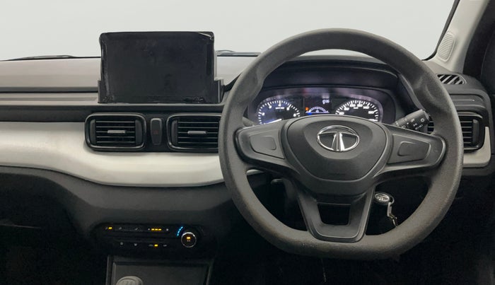 2022 Tata PUNCH PURE MT, Petrol, Manual, 11,555 km, Steering Wheel Close Up