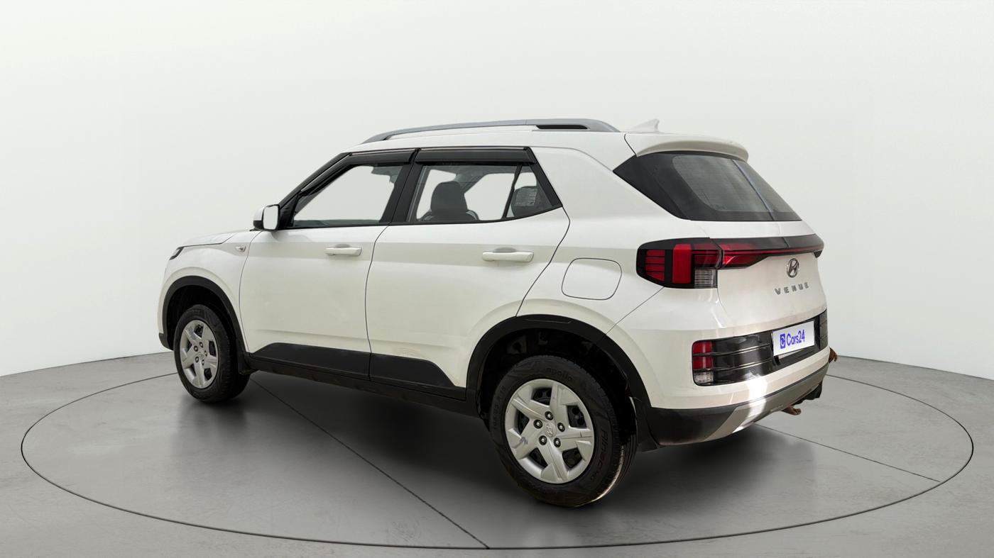 2023 Hyundai VENUE S 1.2, Petrol, Manual, 77,602 km, Left Back Diagonal