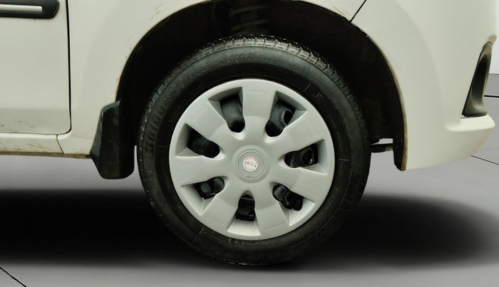 2019 Maruti Alto K10 VXI, CNG, Manual, 38,215 km, Right Front Wheel