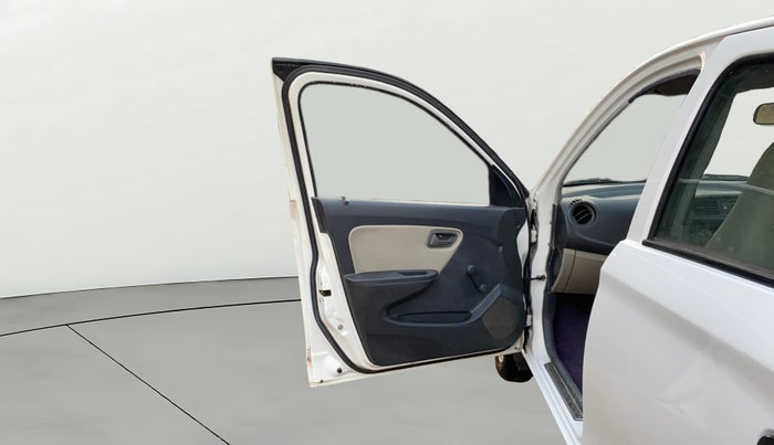 2015 Maruti Alto K10 LXI, Petrol, Manual, 71,642 km, LHS Front Door