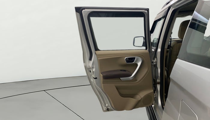 2015 Mahindra TUV300 T8, Diesel, Manual, 51,720 km, LHS Rear Door