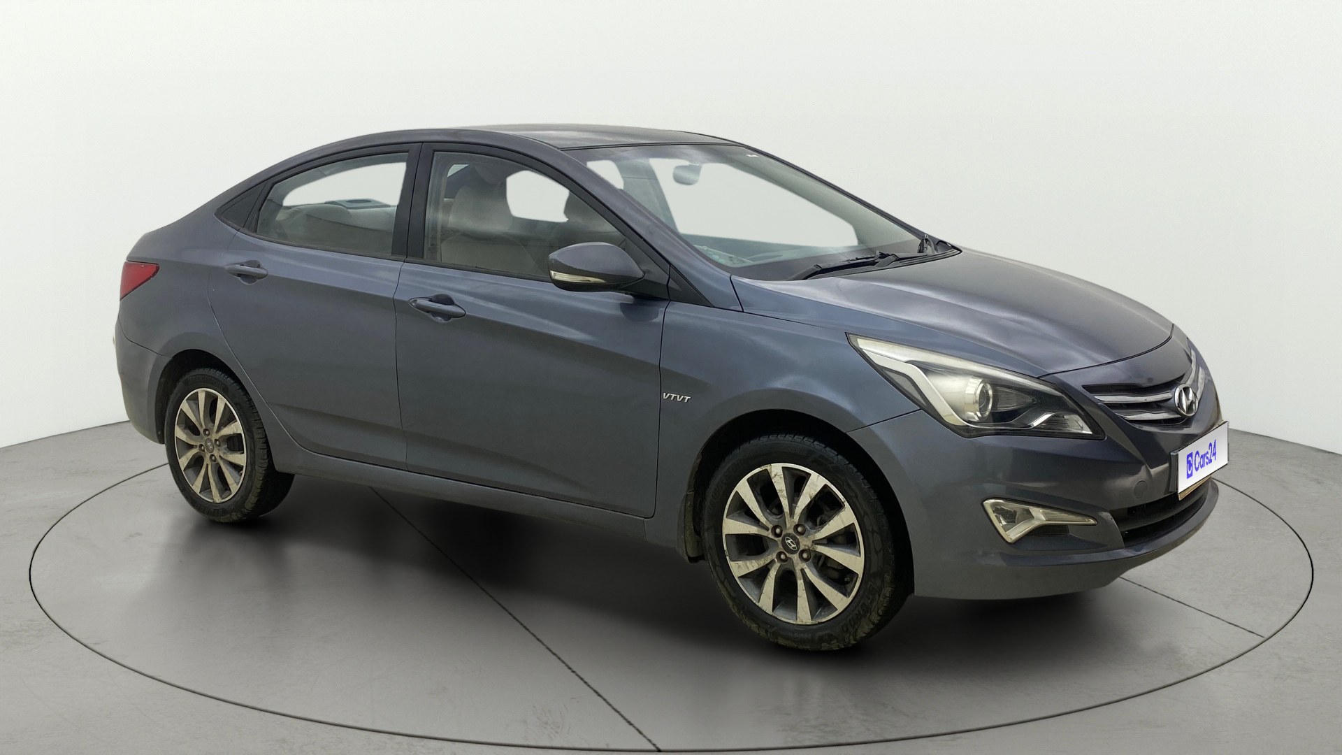 2016 Hyundai Verna 1.6 VTVT SX 2016 Hyundai Verna 1.6 VTVT SX
