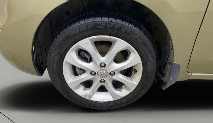 2014 Nissan Micra XV CVT, Petrol, Automatic, 67,138 km, Left Front Wheel