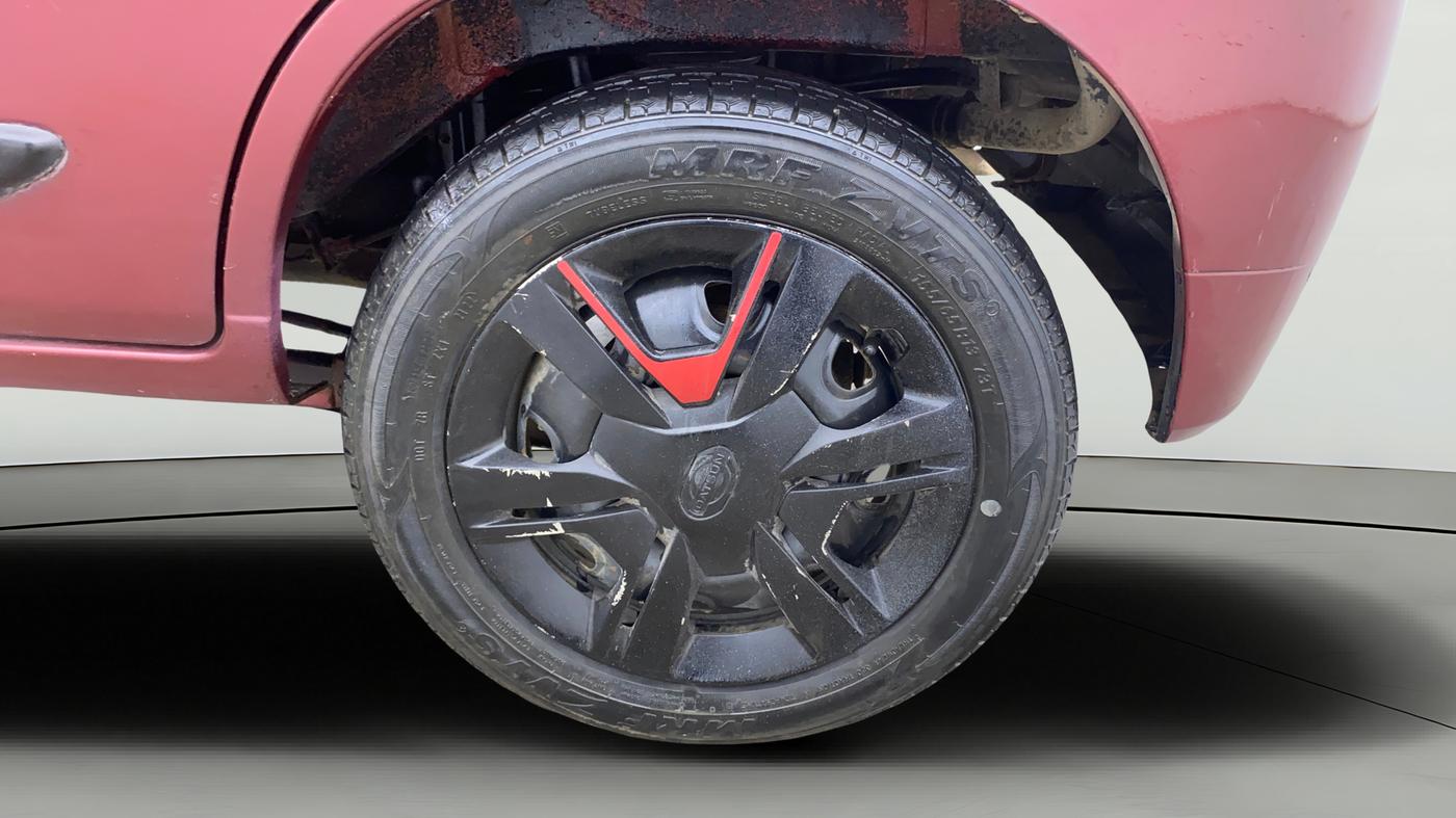 2013 Maruti Alto K10 VXI, Petrol, Manual, 66,879 km, Left Rear Wheel