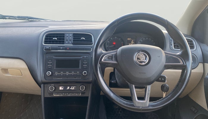 2018 Skoda Rapid AMBITION 1.6 MPI MT, Petrol, Manual, 81,480 km, Steering Wheel Close Up