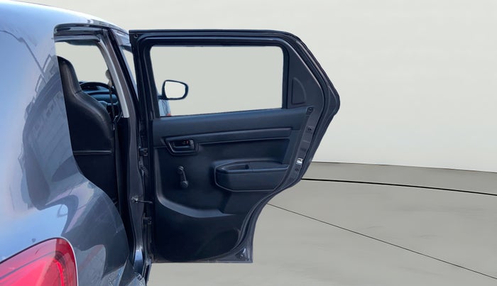 2022 Maruti S PRESSO VXI+, Petrol, Manual, 30,242 km, RHS Rear Door