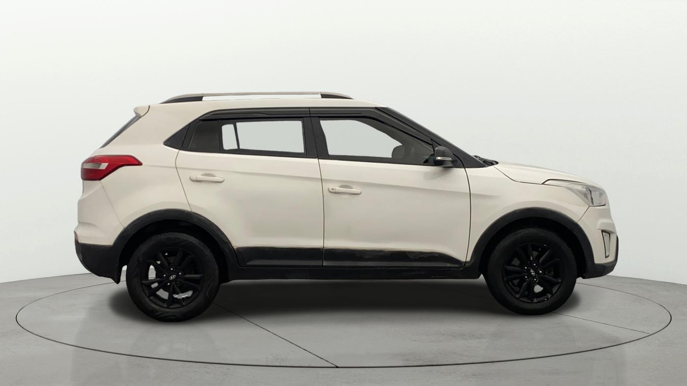 2016 Hyundai Creta S 1.4 DIESEL, Diesel, Manual, 1,12,674 km, Right Side View