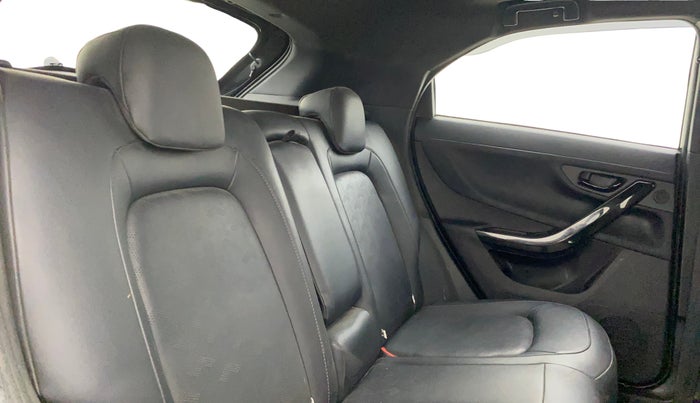 2022 Tata NEXON XZ PLUS (O) PETROL DARK EDITION, Petrol, Manual, 65,698 km, Right Side Rear Door Cabin