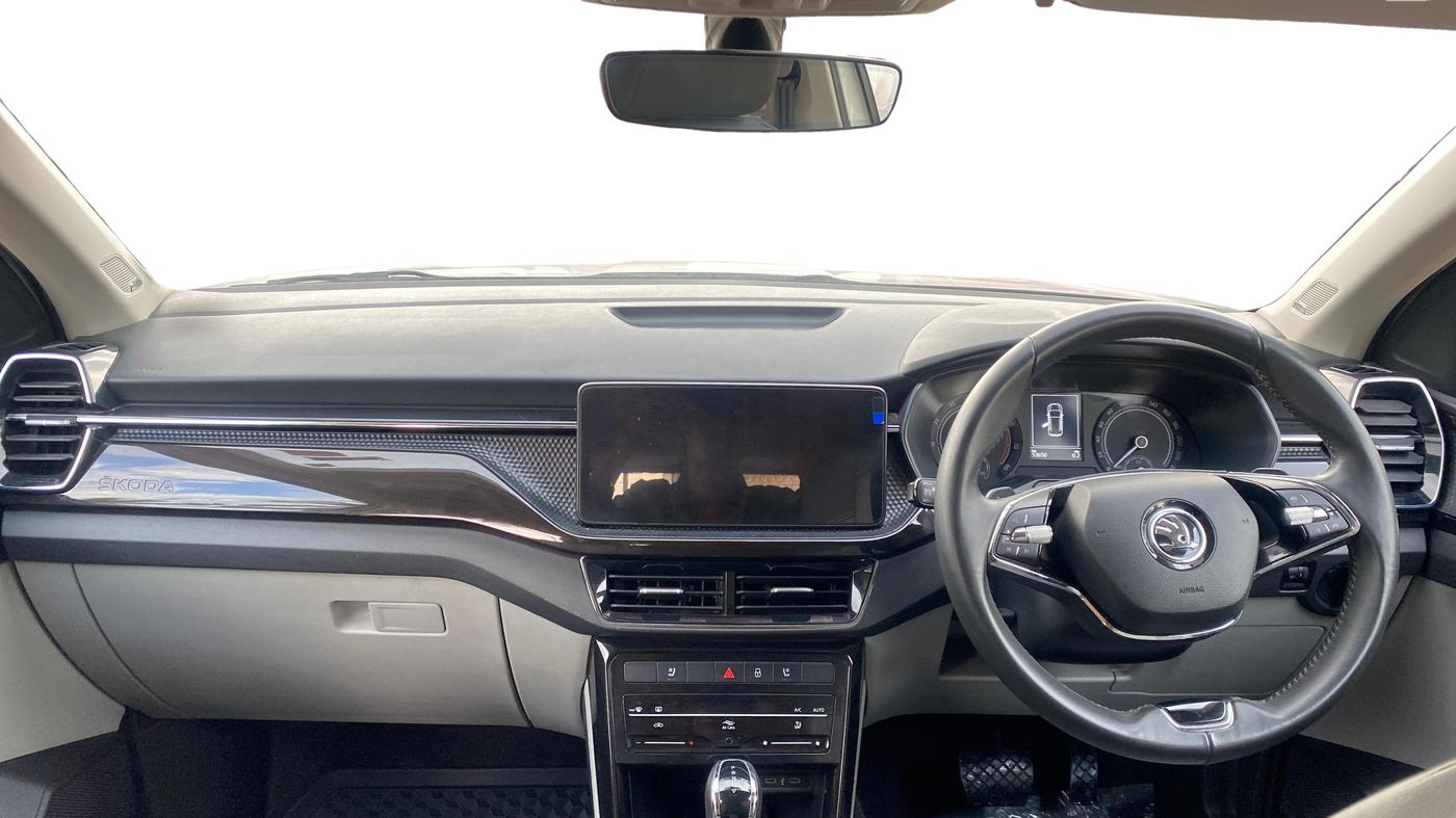 2021 Skoda KUSHAQ STYLE 1.0L TSI AT, Petrol, Automatic, 53,650 km, Dashboard