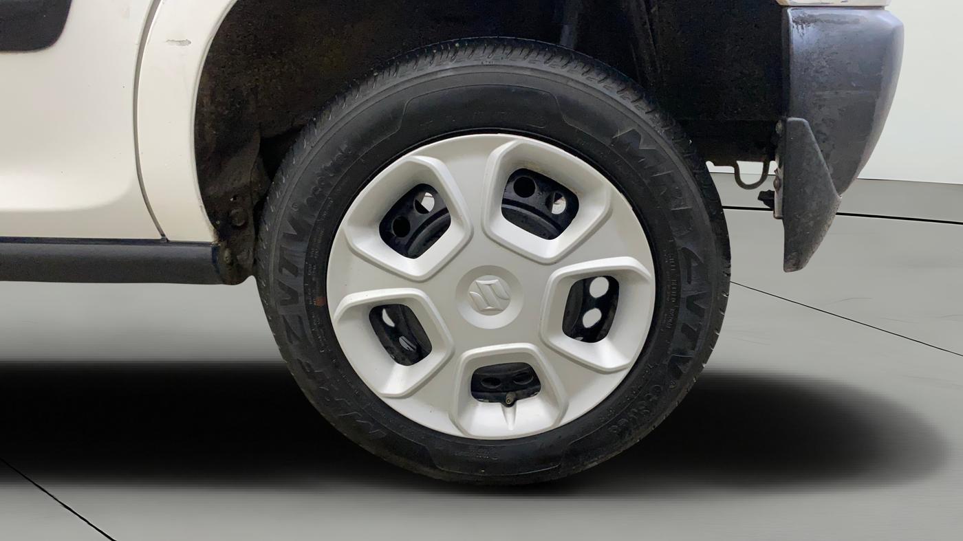 2023 Maruti S PRESSO VXI, Petrol, Manual, 9,854 km, Left Rear Wheel