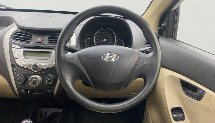 2012 Hyundai Eon MAGNA +, Petrol, Manual, 73,444 km, Steering Wheel Close Up
