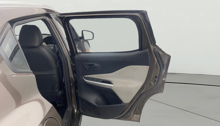 2024 Nissan MAGNITE  XE AMT EZ Shift, Petrol, Automatic, 15,857 km, RHS Rear Door