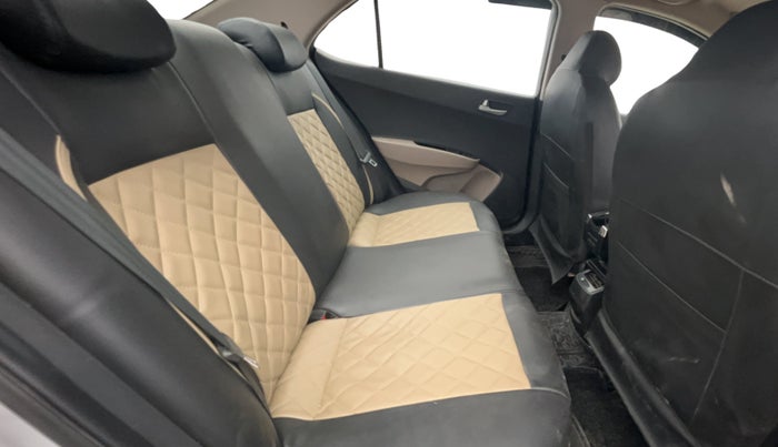 2014 Hyundai Xcent SX 1.2 (O), Petrol, Manual, 1,02,924 km, Right Side Rear Door Cabin