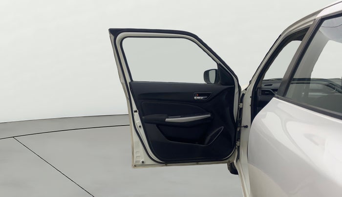 2018 Maruti Swift ZDI AMT, Diesel, Automatic, 97,167 km, LHS Front Door