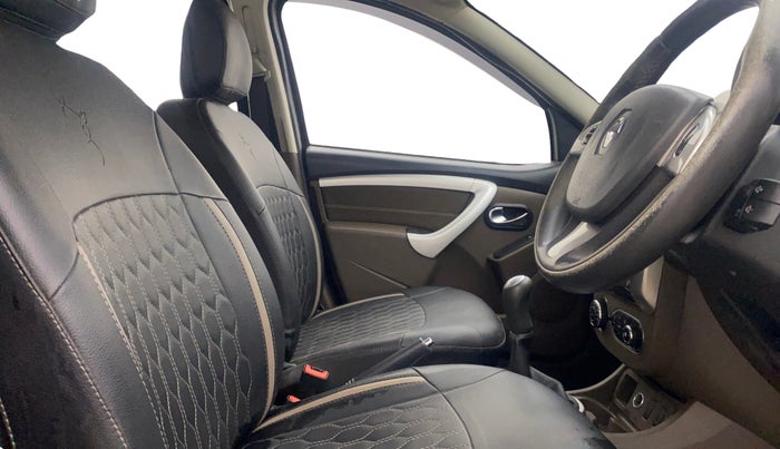 2016 Renault Duster 85 PS RXZ DIESEL, Diesel, Manual, 97,900 km, Right Side Front Door Cabin