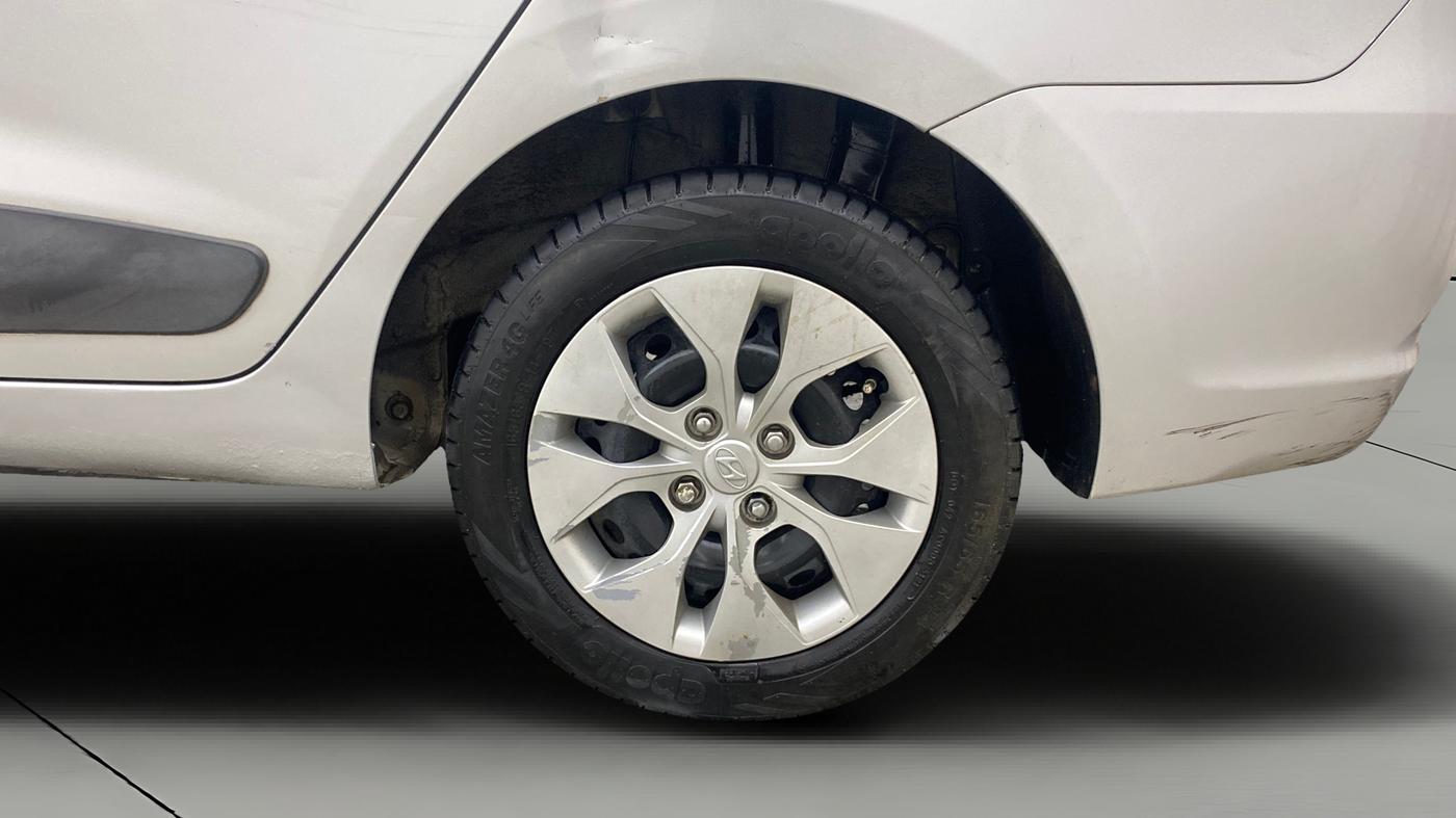 2016 Hyundai Xcent S 1.2, Petrol, Manual, 60,099 km, Left Rear Wheel