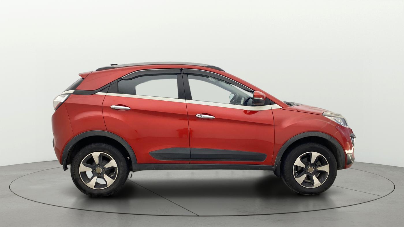 2019 Tata NEXON XZA PLUS PETROL, Petrol, Automatic, 56,162 km, Right Side View