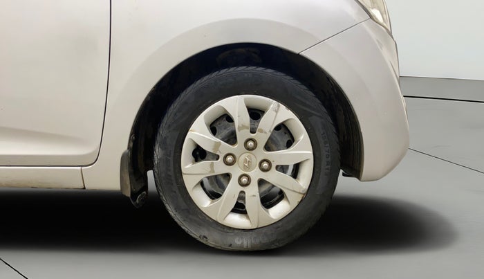 2015 Hyundai Eon MAGNA +, Petrol, Manual, 56,312 km, Right Front Wheel