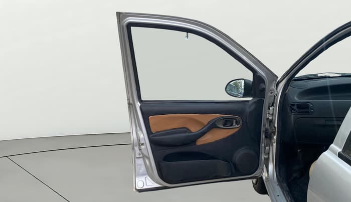 2016 Tata Indigo ECS LX TDI, Diesel, Manual, 1,28,146 km, LHS Front Door