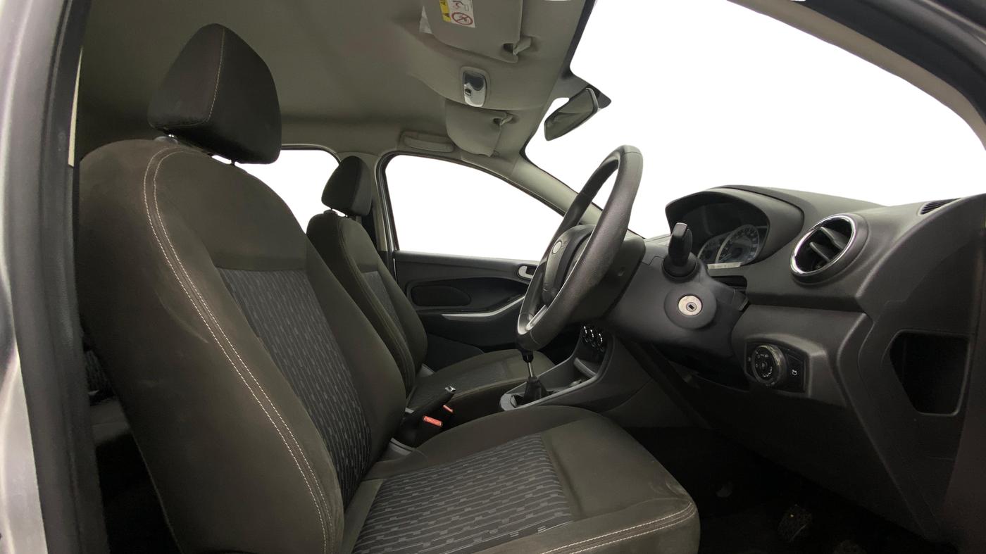 2016 Ford New Figo TREND 1.2 PETROL, Petrol, Manual, 38,810 km, Right Side Front Door Cabin