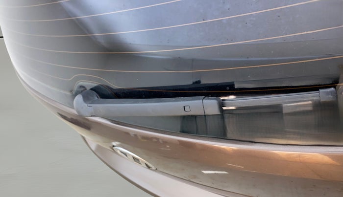 2017 Volkswagen Polo HIGHLINE1.2L, Petrol, Manual, 67,745 km, Rear Wiper