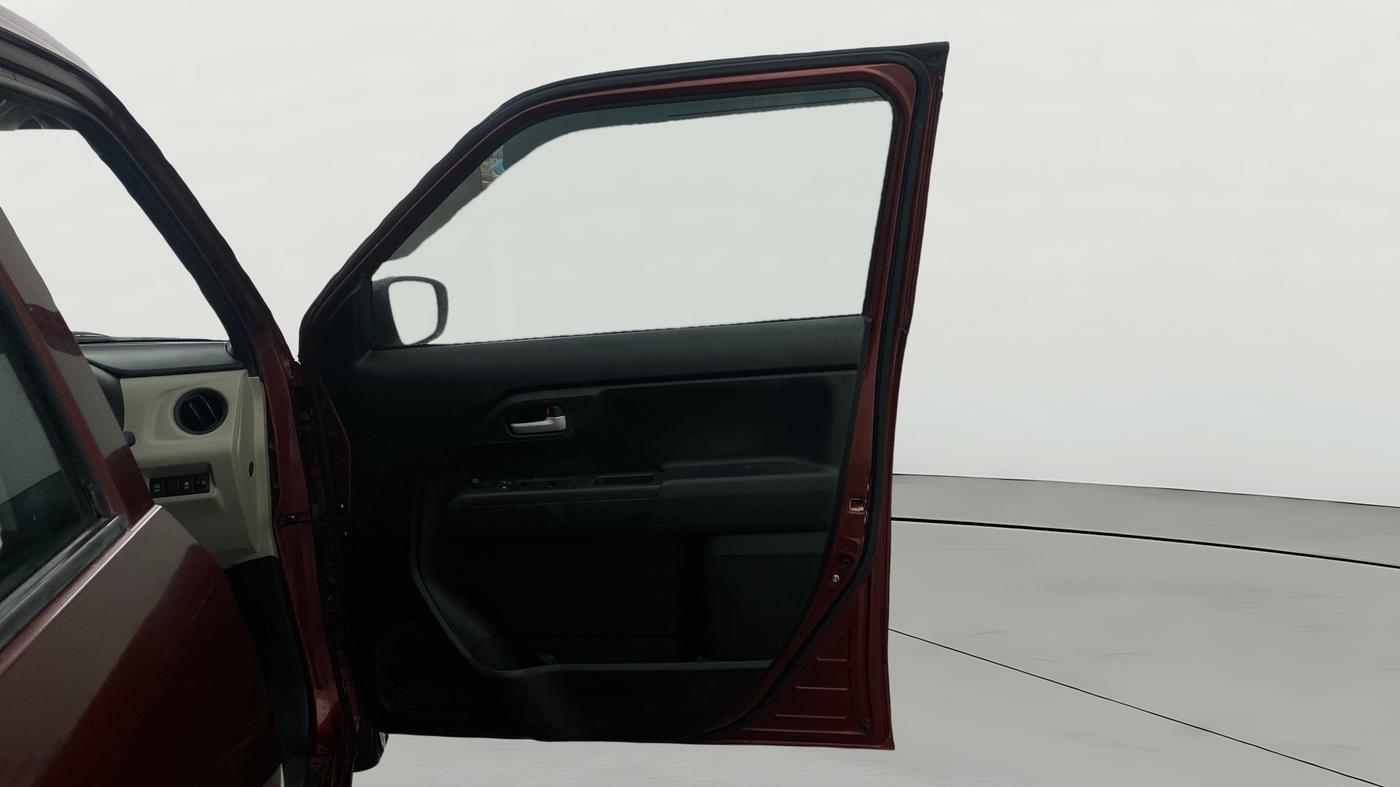 2023 Maruti New Wagon-R VXI 1.0, Petrol, Manual, 12,040 km, RHS Front Door