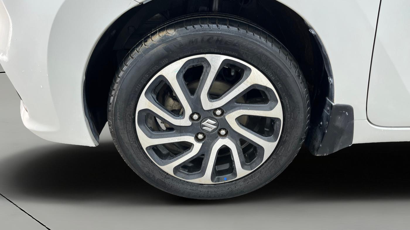 2022 Maruti Baleno ALPHA 1.2 AGS, Petrol, Automatic, 50,256 km, Left Front Wheel