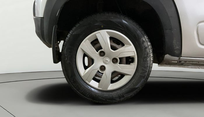 2017 Renault Kwid RXL, Petrol, Manual, 86,916 km, Right Rear Wheel