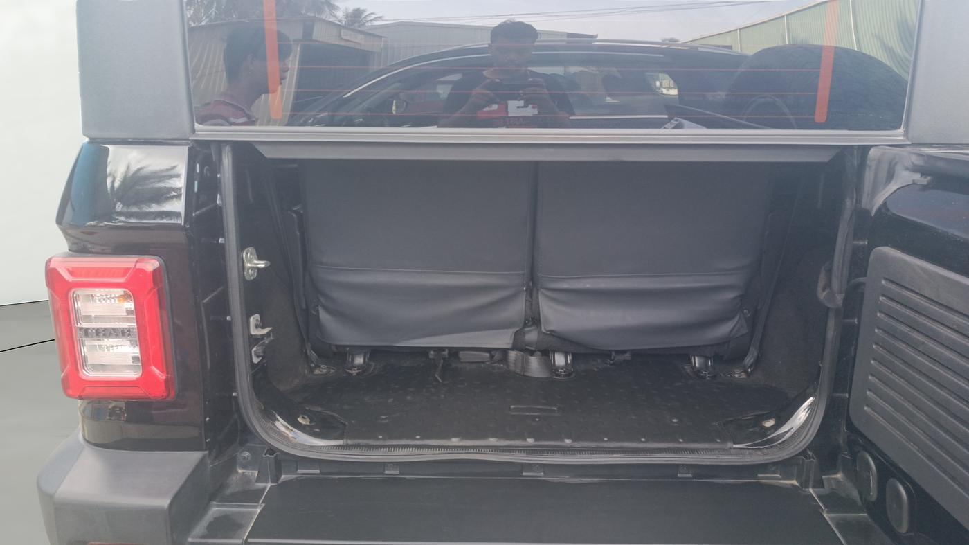 2024 Mahindra Thar LX P 2WD AT HT, Petrol, Automatic, 9,415 km, Boot Open Zoomed View