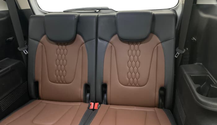 2023 Hyundai ALCAZAR 1.5 SIGNATURE (O) TURBO DCT 7, Petrol, Automatic, 20,034 km, Third Seat Row ( optional )