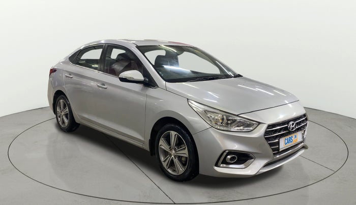 2017 Hyundai Verna 1.6 CRDI SX, Diesel, Manual, 1,40,501 km, Right Front Diagonal