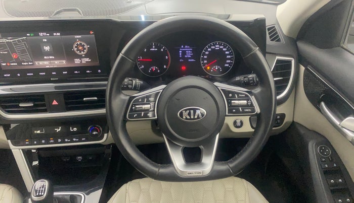 2020 KIA SELTOS HTX 1.5 DIESEL, Diesel, Manual, 95,645 km, Steering Wheel Close Up