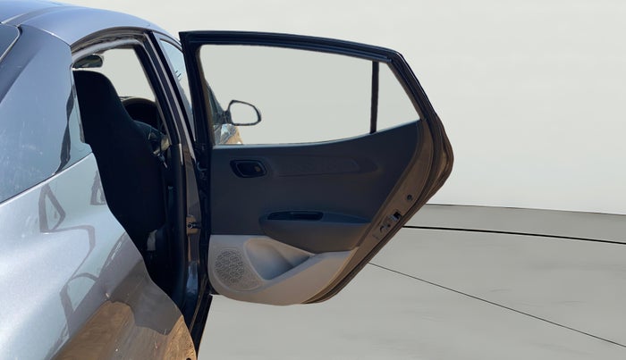 2021 Hyundai AURA S 1.2, CNG, Manual, 61,427 km, RHS Rear Door