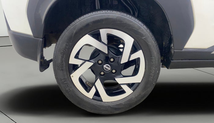 2023 Nissan MAGNITE XV MT, Petrol, Manual, 35,403 km, Right Rear Wheel