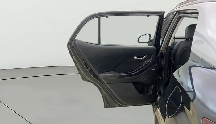 2022 Hyundai Creta SX (O) 1.4 TURBO DCT, Petrol, Automatic, 1,26,161 km, LHS Rear Door