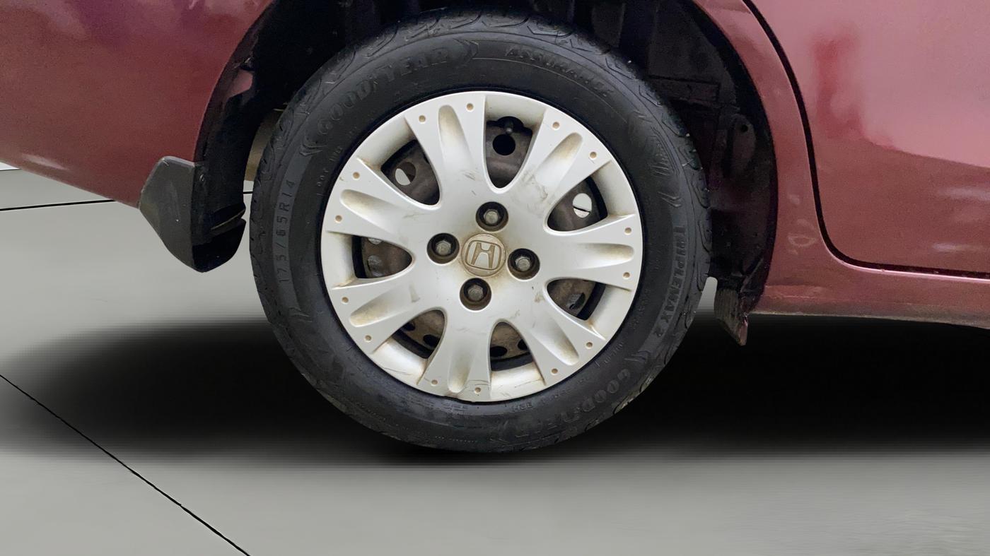 2014 Honda Amaze 1.2L I-VTEC S AT, Petrol, Automatic, 86,996 km, Right Rear Wheel