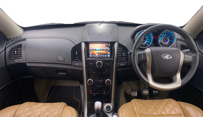 2018 Mahindra XUV500 W11, Diesel, Manual, 52,365 km, Dashboard