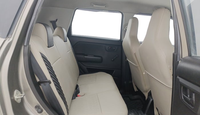 2021 Maruti New Wagon-R LXI CNG (O) 1.0, CNG, Manual, 38,897 km, Right Side Rear Door Cabin