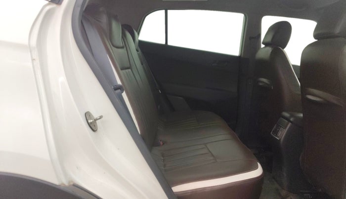 2017 Hyundai Creta E PLUS 1.6 PETROL, Petrol, Manual, 41,781 km, Right Side Rear Door Cabin