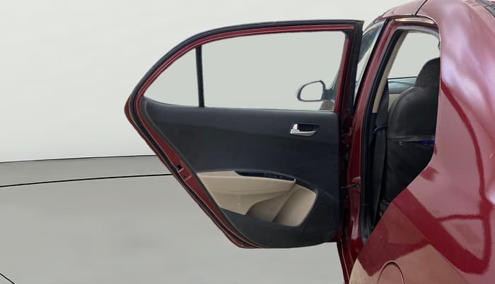 2017 Hyundai Xcent SX 1.2, CNG, Manual, 28,158 km, LHS Rear Door