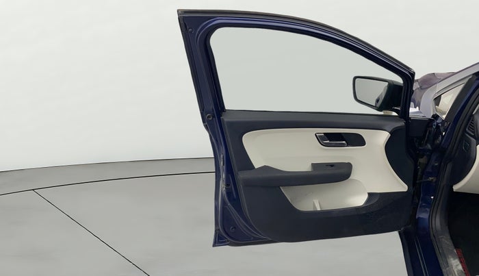 2022 Tata ALTROZ XZ PETROL, Petrol, Manual, 19,775 km, LHS Front Door