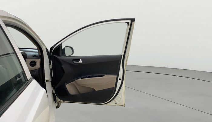 2017 Hyundai Grand i10 SPORTZ 1.2 KAPPA VTVT, Petrol, Manual, 63,498 km, RHS Front Door