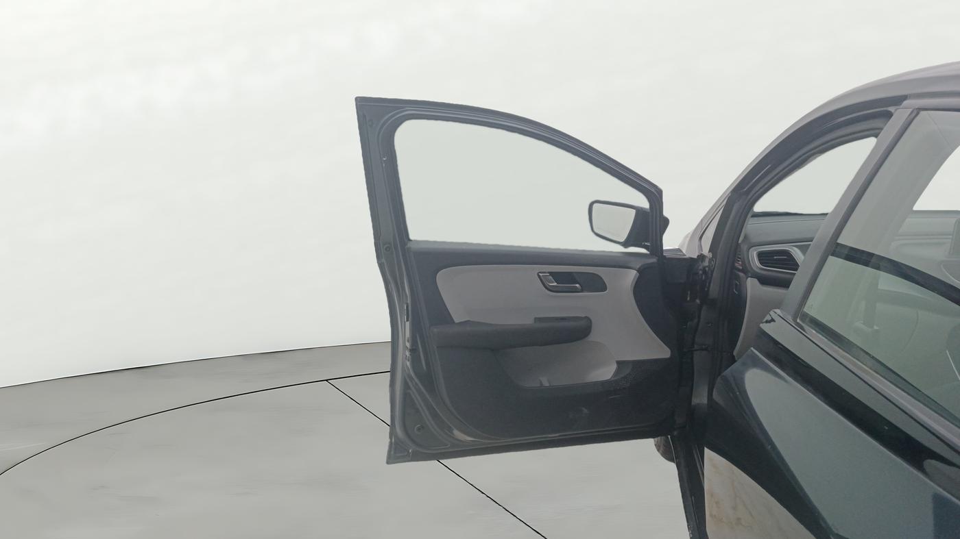 2020 Tata ALTROZ XZ PETROL, Petrol, Manual, 41,857 km, LHS Front Door