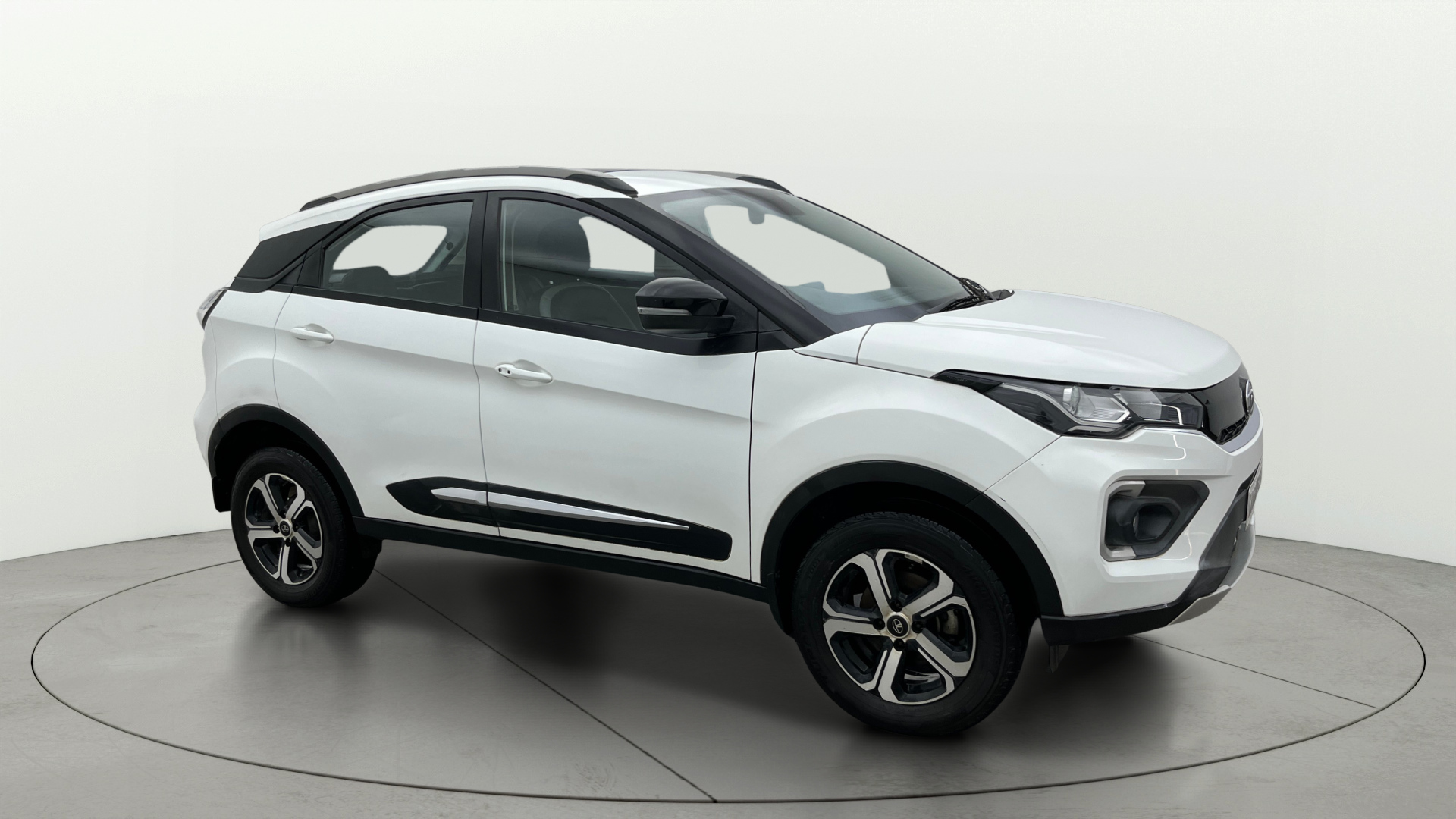 2022 Tata Nexon XZA PLUS (HS) PETROL 2022 Tata Nexon XZA PLUS (HS) PETROL
