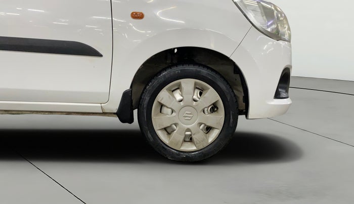 2015 Maruti Alto K10 LXI, Petrol, Manual, 82,881 km, Right Front Wheel