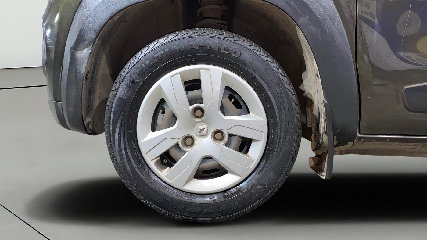 2018 Renault Kwid RXL, Petrol, Manual, 64,220 km, Left Front Wheel