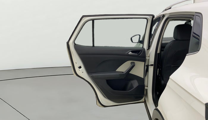 2022 Volkswagen TAIGUN TOPLINE 1.0 TSI AT, Petrol, Automatic, 55,400 km, LHS Rear Door