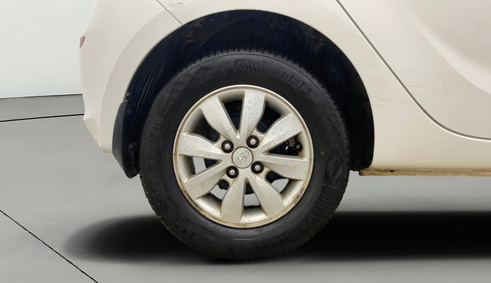 2012 Hyundai i20 SPORTZ 1.2, Petrol, Manual, 1,09,371 km, Right Rear Wheel