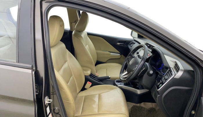 2015 Honda City 1.5L I-VTEC VX CVT, Petrol, Automatic, 66,017 km, Right Side Front Door Cabin